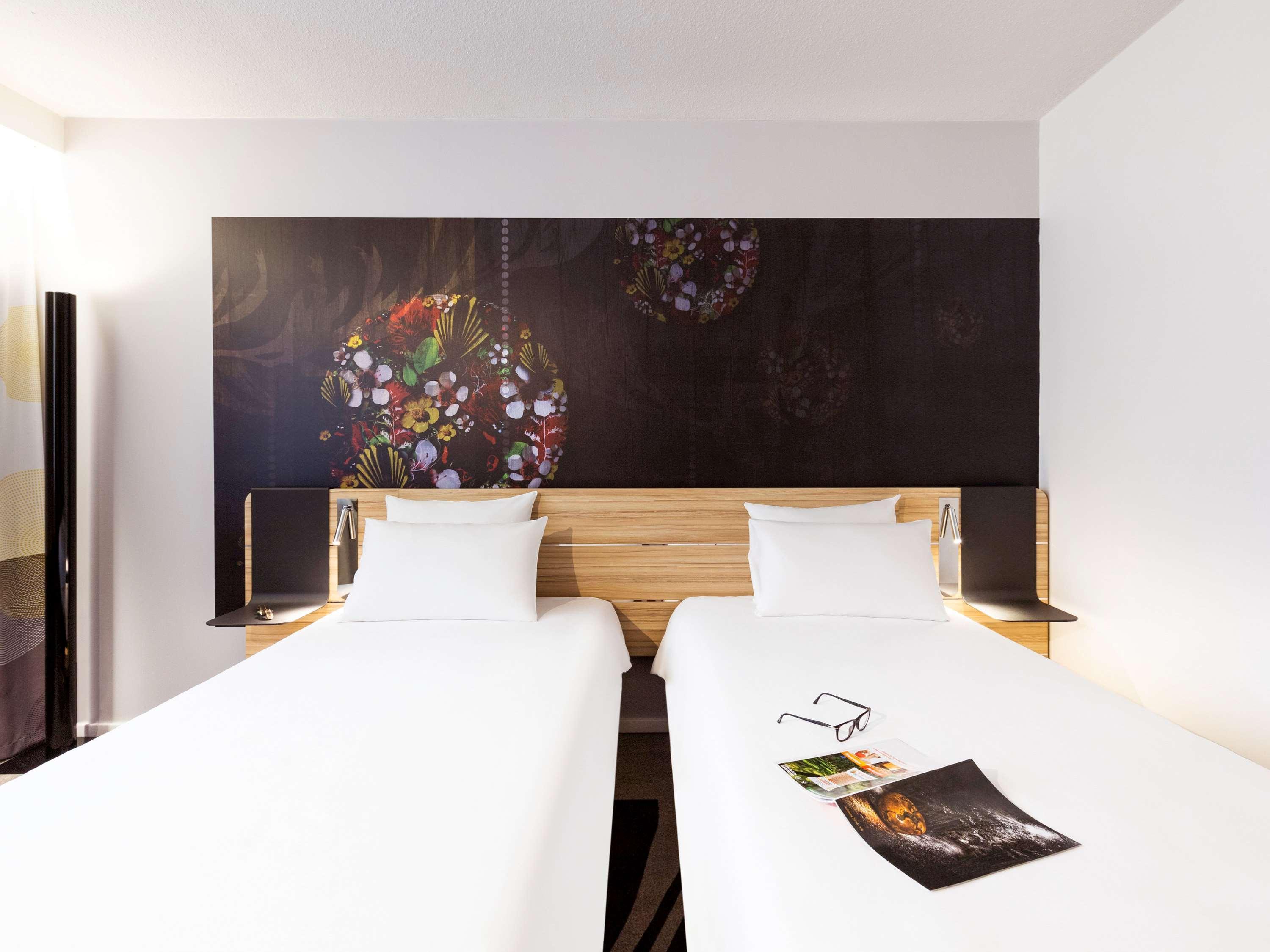 Novotel Limoges Le Lac מראה חיצוני תמונה