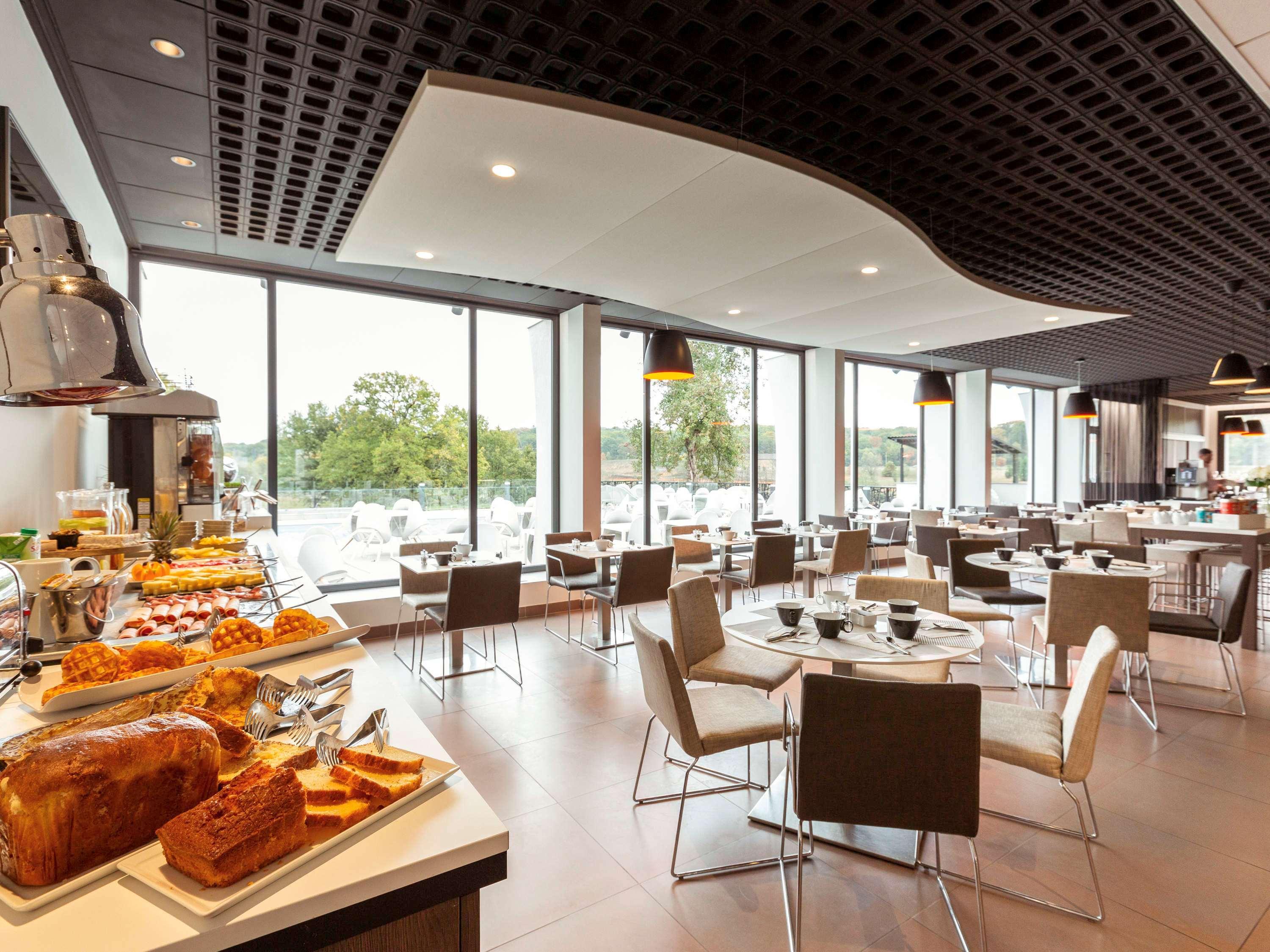 Novotel Limoges Le Lac מראה חיצוני תמונה